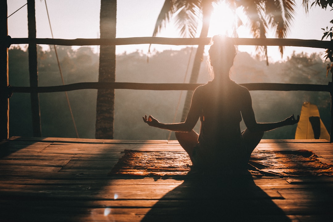 The Art of Drawing Readers In: Your attractive post title goes here a wide version of the morning yoga session over looking the Bali jungle.